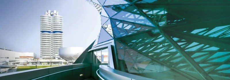  德系豪华阵营深度调整；宝马2025财年实现战略蓄力。 汽车科技