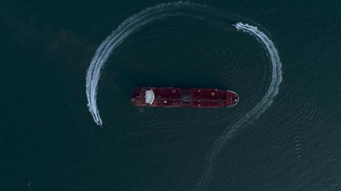 冲突升级中,美伊博弈焦点转向海峡要道;特朗普面临内外双重压力 新闻 冲突升级中,美伊博弈焦点转向海峡要道;特朗普面临内外双重压力 新闻 冲突升级中,美伊博弈焦点转向海峡要道;特朗普面临内外双重压力 新闻