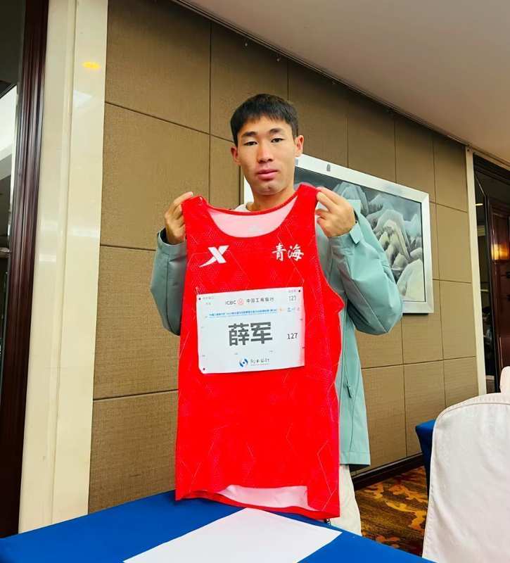  马拉松赛场风云突变，师徒情谊破裂；兴奋剂事件曝光，真相逐步浮现。 体育新闻