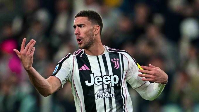  意大利记者最新透露：尤文图斯坚定看好弗拉霍维奇未来价值；续约谈判正逐步推进中。 体育新闻 意大利记者最新透露：尤文图斯坚定看好弗拉霍维奇未来价值；续约谈判正逐步推进中。 体育新闻