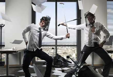 律所创始人为何突然“消失”?深度拆解盈科律所的品牌切割迷局 新闻